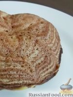Фото к рецепту: Торт «Зебра» для простой микроволновой печи