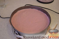 Фото приготовления рецепта: Творожно-малиновый десерт - шаг №7