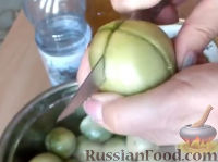 Фото приготовления рецепта: Фаршированные зеленые помидоры - шаг №4