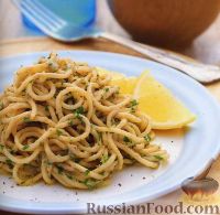 Фото к рецепту: Спагетти с рыбным соусом