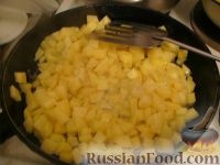 Фото приготовления рецепта: Жареный картофель с печенью - шаг №1