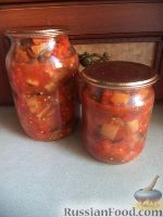 Фото к рецепту: Салат из баклажанов и помидоров