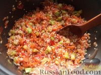 Фото приготовления рецепта: Рисовая каша с овощами (в мультиварке) - шаг №7