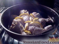 Фото приготовления рецепта: Куриные голени, маринованные в кефире - шаг №7