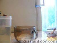 Фото приготовления рецепта: Подлива из грибов и мяса (к любому гарниру) - шаг №4