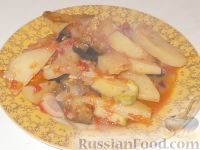 Фото приготовления рецепта: Картофель, тушеный с баклажанами и кабачками - шаг №18