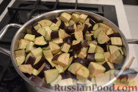 Фото приготовления рецепта: Баклажаны "как грибы" (с чесноком) на зиму - шаг №2