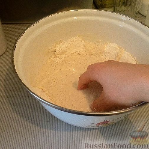 Как замешивать сухие дрожжи. Как замешать тесто на хлеб. Как замесить тесто на лепешки с дрожжами сухими.