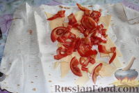 Фото приготовления рецепта: Лаваш с сыром и помидорами - шаг №2