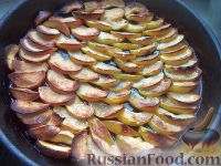 Фото приготовления рецепта: Яблоки с карамелью - шаг №10