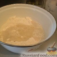 Фото приготовления рецепта: Домашний хлеб на сухих дрожжах - шаг №3
