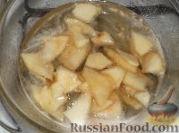 Фото приготовления рецепта: Варенье из груш с лимоном - шаг №6