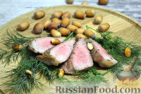 Фото приготовления рецепта: Стейк с лесными орехами - шаг №3