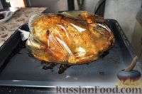 Фото приготовления рецепта: Запеченная курица, фаршированная гречкой - шаг №8