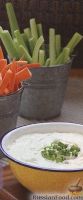Фото к рецепту: Сливочный соус для свежих овощей