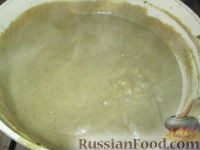 Фото приготовления рецепта: Суп-пюре из шампиньонов и картофеля - шаг №5