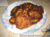 Фото приготовления рецепта: Киш с индейкой, грибами и картофелем - шаг №14