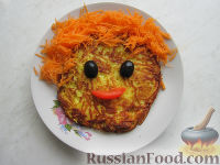 Фото приготовления рецепта: Картофельный драник "Веселый человечек" - шаг №9