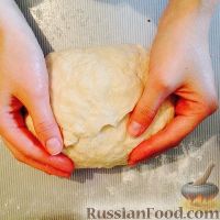 Фото приготовления рецепта: Домашний хлеб на молоке - шаг №4