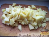 Фото приготовления рецепта: Суп картофельный с вермишелью - шаг №2