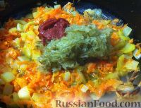 Фото приготовления рецепта: Рассольник с квашеной капустой и фасолью - шаг №6