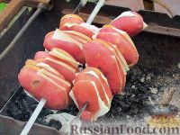 Фото приготовления рецепта: Картопля с салом на углях - шаг №1