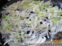 Фото приготовления рецепта: Теплый картофельный салат с куриной печенью - шаг №7