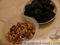 Фото приготовления рецепта: Салат к праздничному столу "Черный жемчуг" - шаг №1
