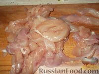 Фото приготовления рецепта: Куриные филе с ананасом - шаг №3