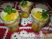 Фото к рецепту: Закуска "Стаканчики с сыром и апельсином"