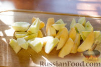 Фото приготовления рецепта: Яблочная шарлотка в мультиварке - шаг №1