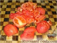 Фото приготовления рецепта: Пряный рассольно-томатный суп с говядиной - шаг №6