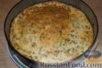 Фото приготовления рецепта: Сырная запеканка с зеленым луком - шаг №7