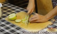 Фото приготовления рецепта: Салат на Новый год "Пражский" - шаг №4