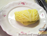 Фото приготовления рецепта: Шницели из савойской капусты в миндальной панировке - шаг №3
