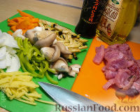 Фото приготовления рецепта: Кисло-сладкая лапша со свининой и овощами - шаг №1