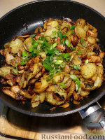 Фото приготовления рецепта: Жаркое с молодым картофелем - шаг №4