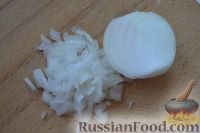 Фото приготовления рецепта: Салат из кальмаров с грибами - шаг №8