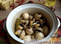 Фото приготовления рецепта: Быстрые маринованные грибы - шаг №10
