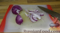 Фото приготовления рецепта: Итальянский салат из кабачков цуккини с белой фасолью - шаг №8