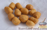 Фото приготовления рецепта: Баурсаки по-татарски - шаг №9
