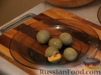 Фото приготовления рецепта: Салат "Мимоза" со сливочным маслом - шаг №13