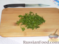 Фото приготовления рецепта: Заливной пирог с капустой и сыром - шаг №6