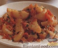 Фото к рецепту: Картофель, печенный в духовке с луком и помидорами