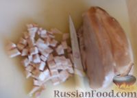 Фото приготовления рецепта: Салат "Гранатовый браслет" с копченой курицей - шаг №1