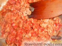 Фото приготовления рецепта: Заливной пирог с мясом (в мультиварке) - шаг №8