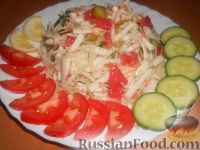 Фото приготовления рецепта: Салат из редьки с капустой и грейпфрутом - шаг №18