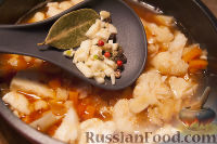 Фото приготовления рецепта: Крем-суп с сельдереем - шаг №11