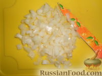 Фото приготовления рецепта: Солянка из капусты с курицей и грибами, в мультиварке - шаг №2