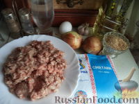 Фото приготовления рецепта: Тефтели в сметанном соусе - шаг №1